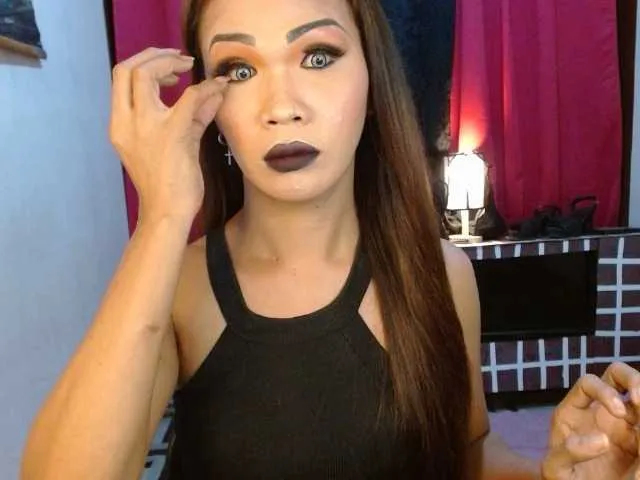 Live sex webcam photo for pocahontas691 #275833997