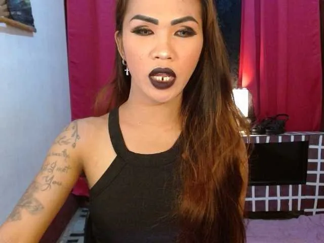 Live sex webcam photo for pocahontas691 #275951581