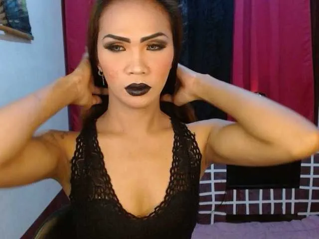 Live sex webcam photo for pocahontas691 #275992112