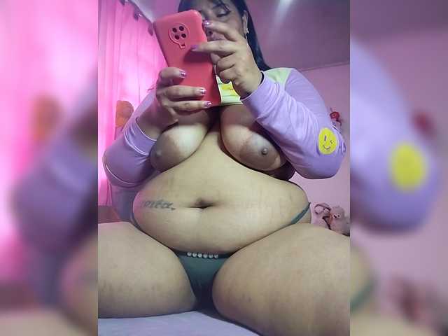 Live sex webcam photo for pocahontassex #291907205