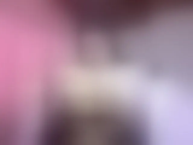 Live sex webcam photo for pocahontassex #293392731