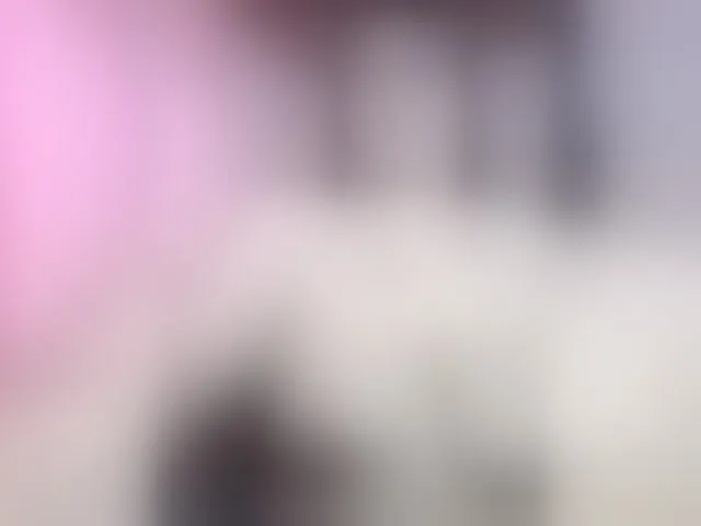 Live sex webcam photo for pocahontassex #293437399