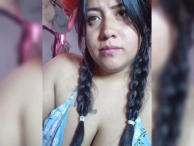 Live sex webcam photo for pocahontassex #293733873