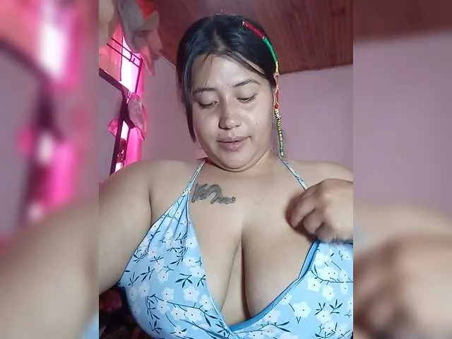 Live sex webcam photo for pocahontassex #293827683