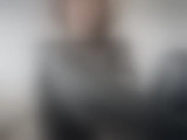 Live sex webcam photo for pokemeboy #293779654