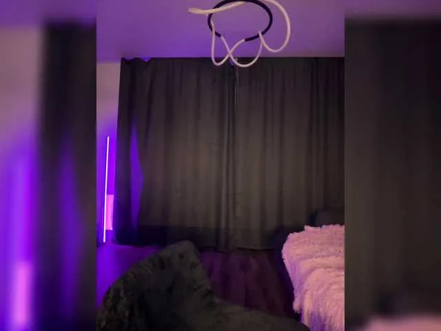 Live sex webcam photo for polyamur #290790020