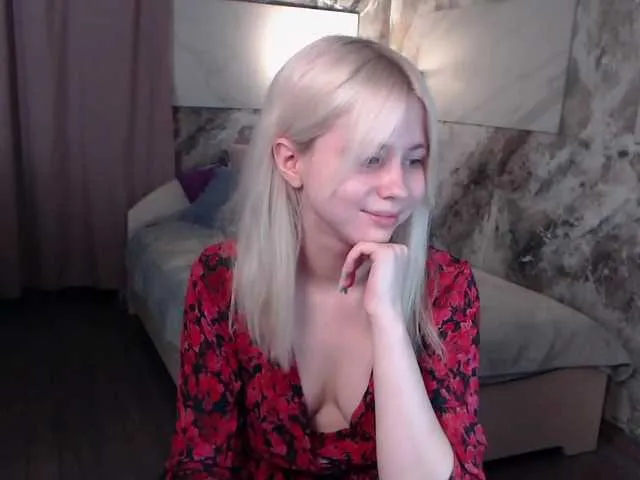 Live sex webcam photo for popsyy #273663949