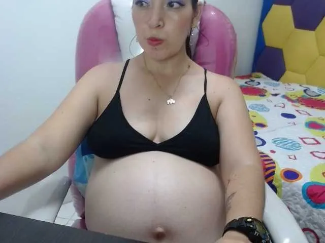 Live sex webcam photo for pregnantcute #276362558