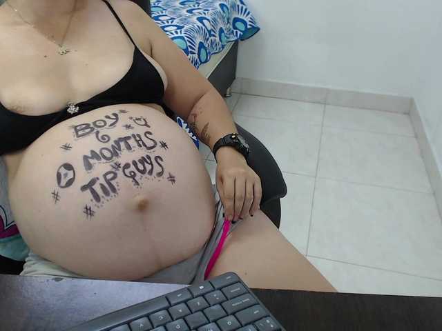 Live sex webcam photo for pregnantcute #276621058