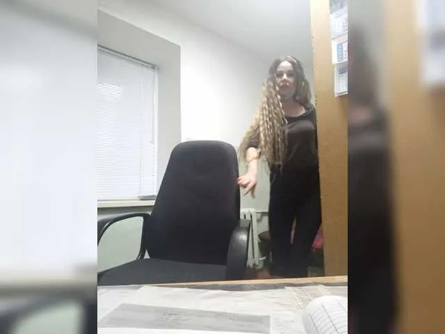 Live sex webcam photo for prelest29 #274647098