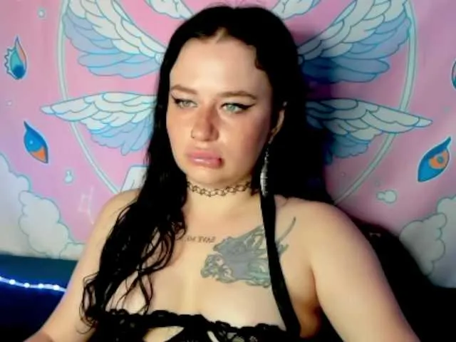 Live sex webcam photo for pretttyalice #293871392