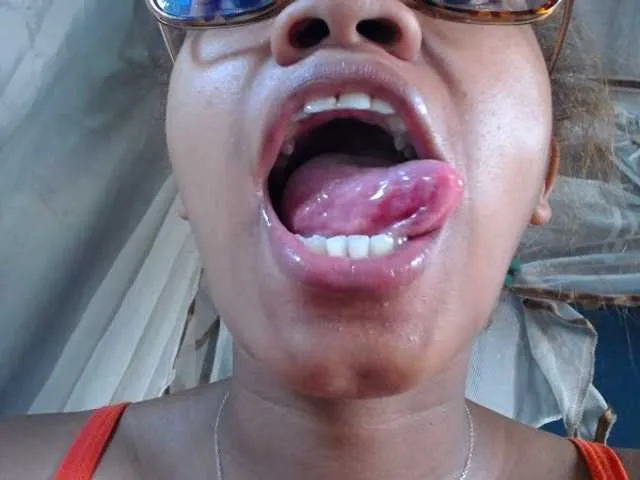 Live sex webcam photo for pretty-ass #290748771