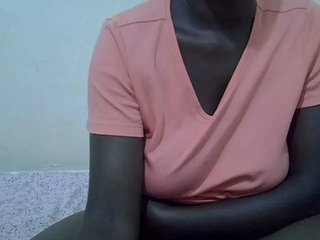 Live sex webcam photo for pretty-lioness #291467506