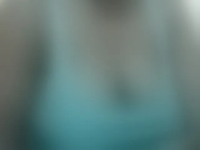 Live sex webcam photo for pretty-lioness #292666303