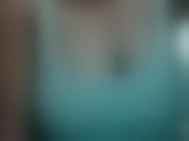 Live sex webcam photo for pretty-lioness #292935398