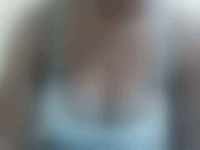 Live sex webcam photo for pretty-lioness #293243580