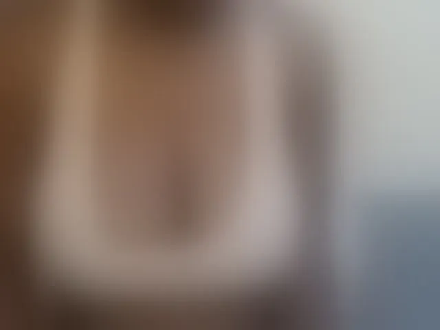 Live sex webcam photo for pretty-lioness #293302649