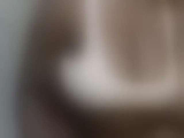 Live sex webcam photo for pretty-lioness #293909226