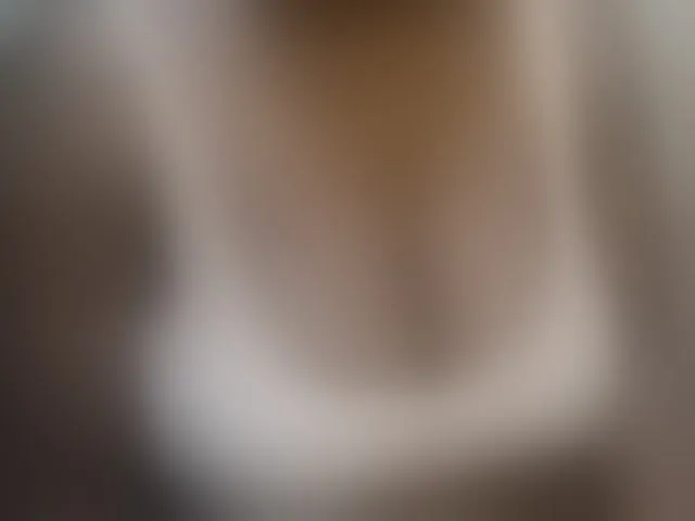 Live sex webcam photo for pretty-lioness #293981441