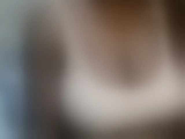 Live sex webcam photo for pretty-lioness #294004687