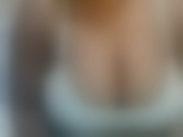 Live sex webcam photo for pretty-lioness #294093065