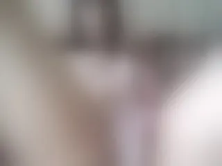 Live sex webcam photo for prettyKris #152293162