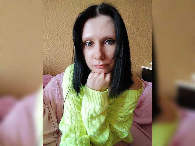 Live sex webcam photo for prettyKris #276457874
