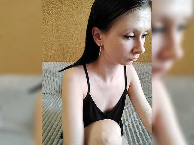 Live sex webcam photo for prettyKris #277453926