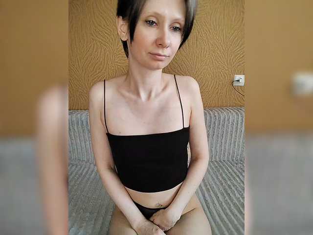 Live sex webcam photo for prettyKris #291060754