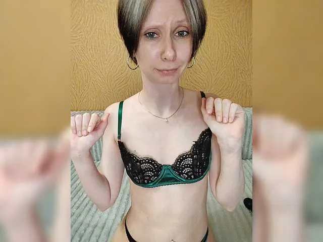 Live sex webcam photo for prettyKris #291112315