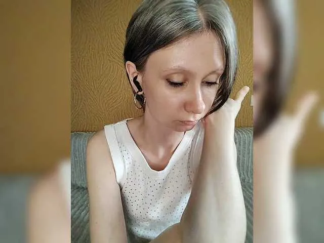 Live sex webcam photo for prettyKris #291330965
