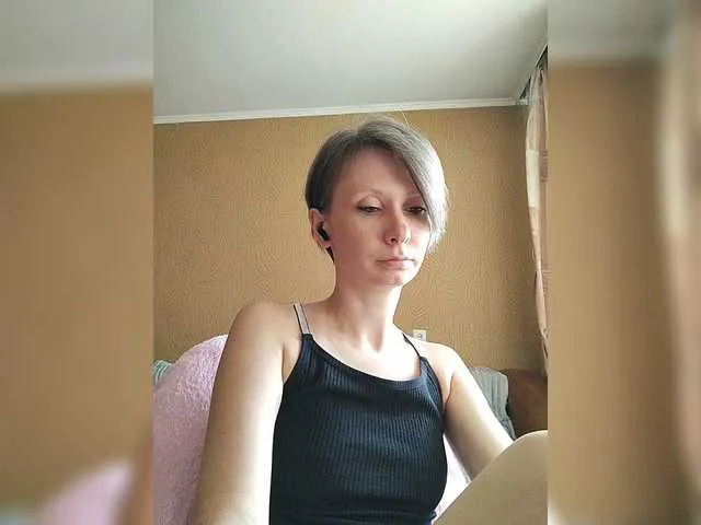 Live sex webcam photo for prettyKris #291802078