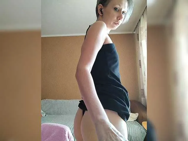 Live sex webcam photo for prettyKris #291911458