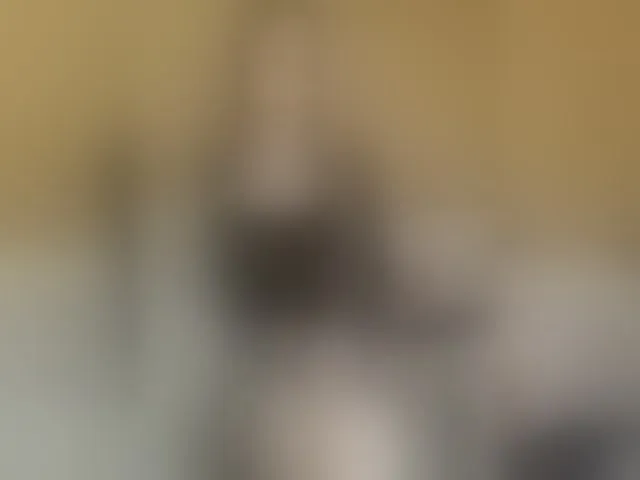 Live sex webcam photo for prettyKris #294287297