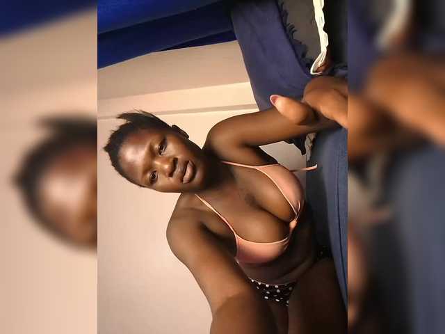 Live sex webcam photo for prettymacq #290357237