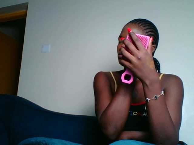 Live sex webcam photo for prettymacq #290416024