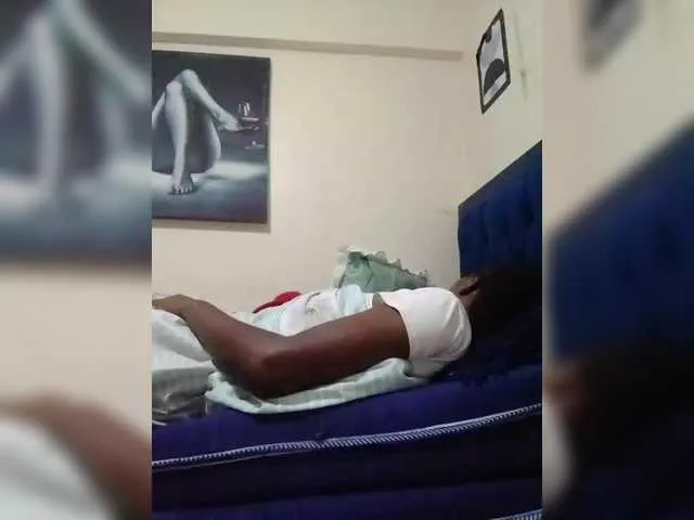 Live sex webcam photo for prettymacq #290900939