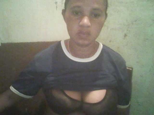 Live sex webcam photo for priab #276952853