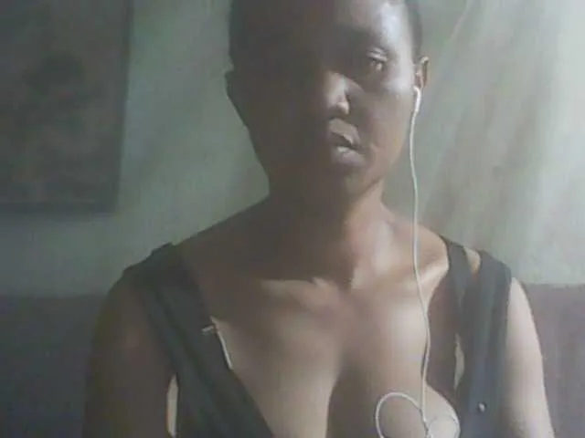 Live sex webcam photo for priab #290877515