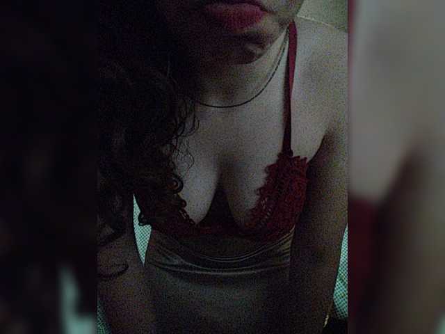 Live sex webcam photo for princes7773 #276395671