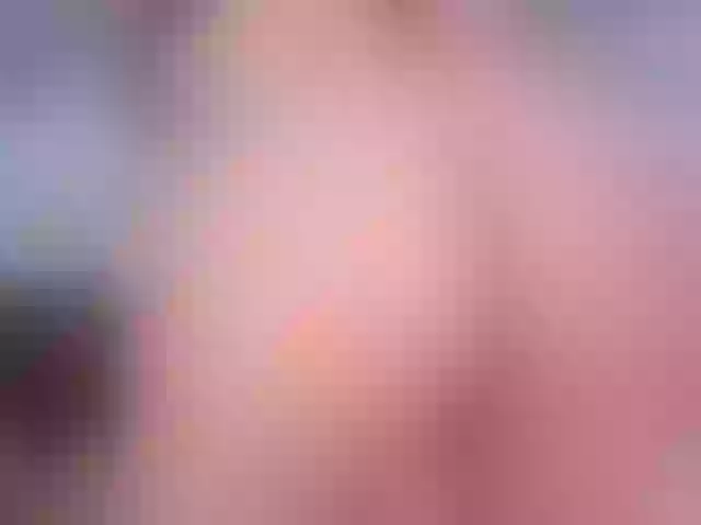 Live sex webcam photo for princess-mia #273864418