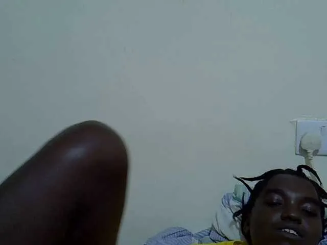 Live sex webcam photo for princess-scovia #290893872