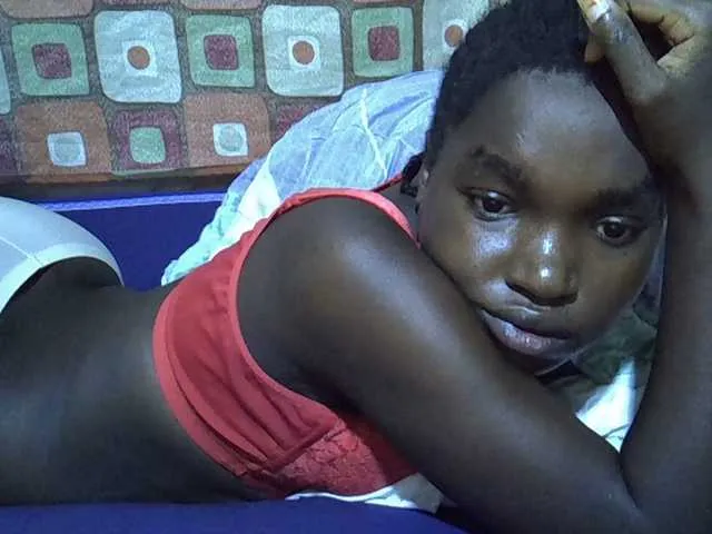 Live sex webcam photo for princess-scovia #291144253