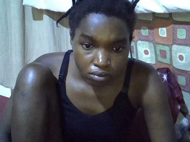 Live sex webcam photo for princess-scovia #291670794