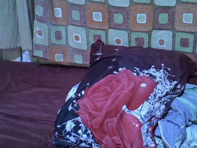 Live sex webcam photo for princess-scovia #291832353