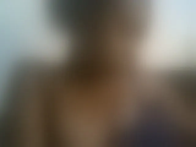 Live sex webcam photo for princess-zarih #293615302
