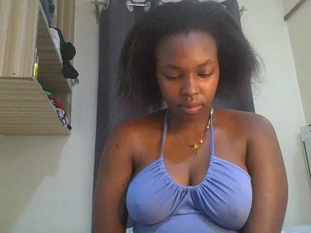 Live sex webcam photo for princess-zarih #293625726
