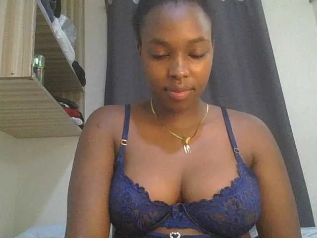 Live sex webcam photo for princess-zarih #293646194