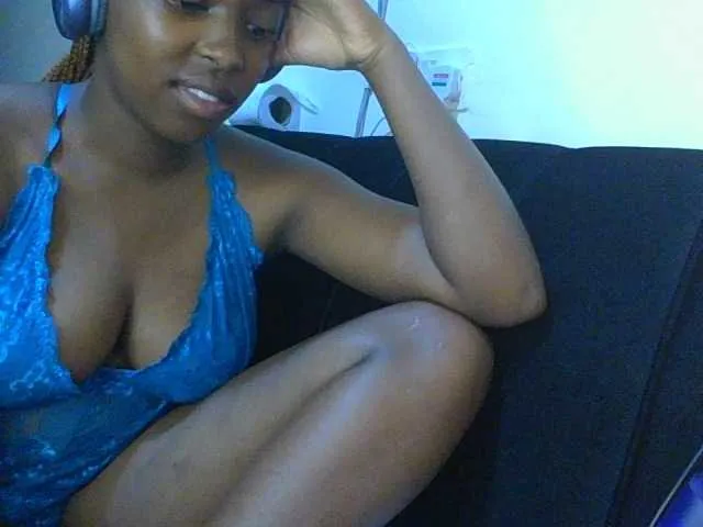 Live sex webcam photo for princess-zarih #293778003