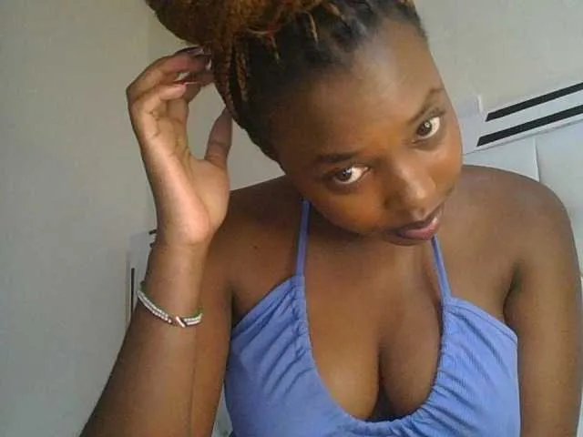 Live sex webcam photo for princess-zarih #293789975